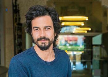 Pablo Servigne: Nuestra civilización es un coche sin frenos y con el volante bloqueado