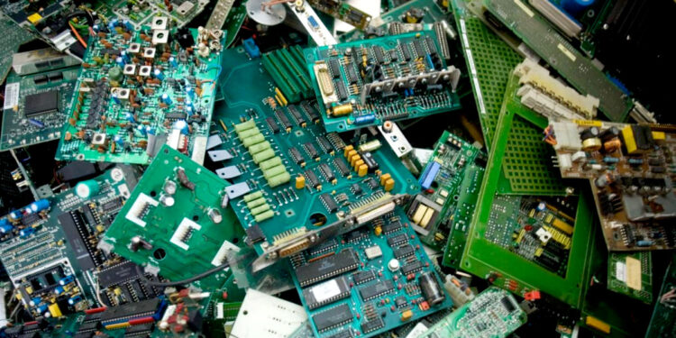 La cantidad de basura electrónica no deja de crecer